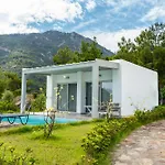 Hotel Z-villas *