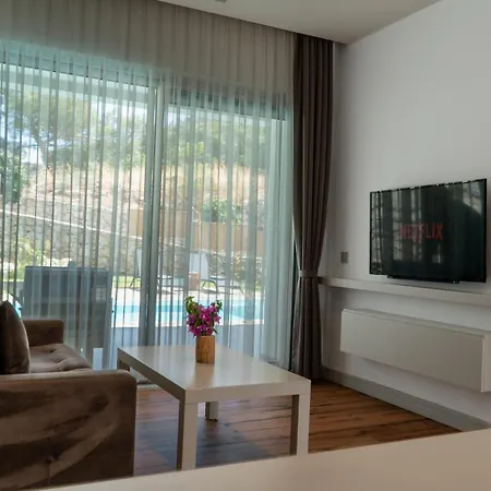 Z-villas فندق
