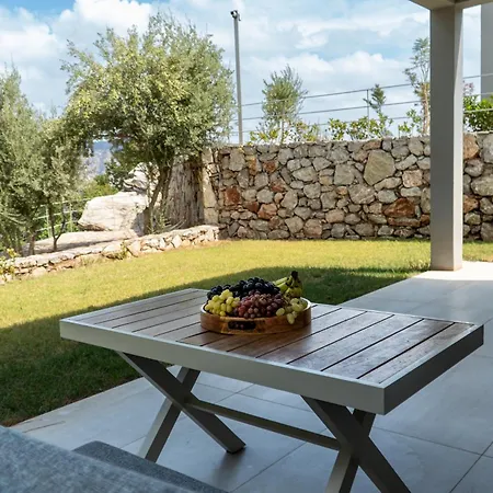 Z-villas Ξενοδοχείο *