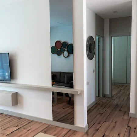 Z-villas تورونشْ