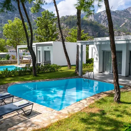 Z-villas Hotell Turunç